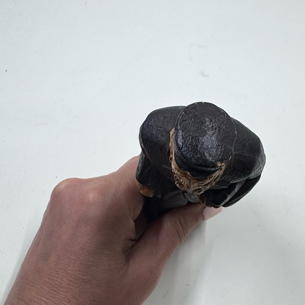 1939 Rabbi Walking Sculpture Vintage
Judaica Syroco Wood - Picture 6 of 7